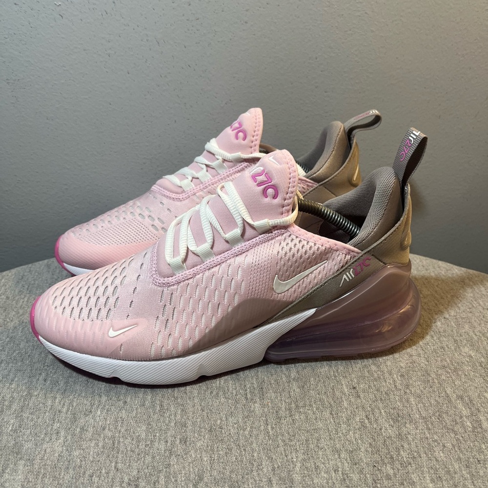 Nike Air Max 270 BG Pink Foam Summit White Size 7Y / Women's Size 8.5 IB4435-663 - Picture 5 of 11